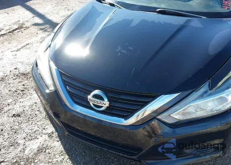 2017 Nissan Altima 2.5 z USA, uszkodzony, nr VIN 1N4AL3AP2HC230342